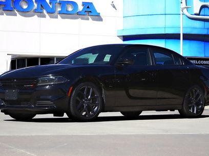 Used 2023 Dodge Charger SXT w/ Blacktop Package
