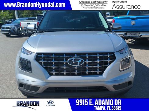 New 2026 Hyundai Venue SEL FWD image 1