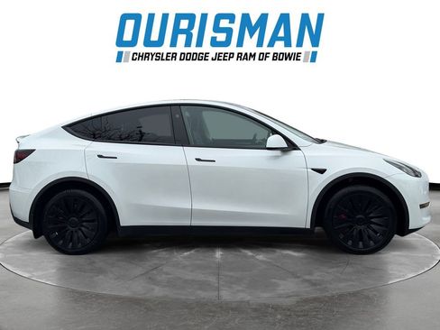 Used 2023 Tesla Model Y Long Range image 7
