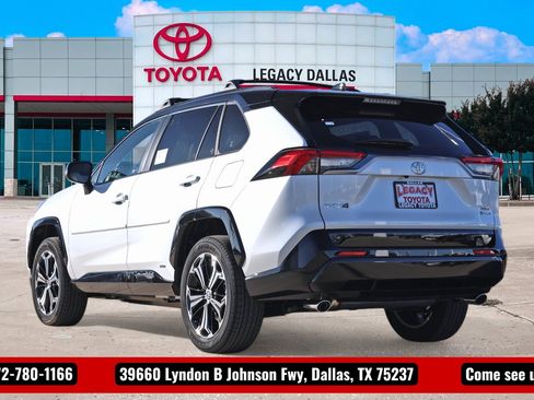 New 2025 Toyota RAV4 XSE image 7