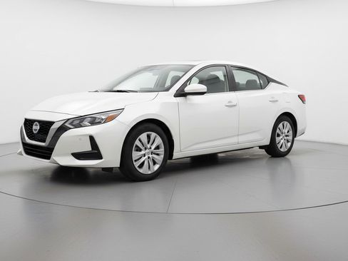 Used 2025 Nissan Sentra S FWD image 3