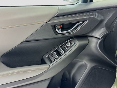 Used 2025 Subaru Crosstrek 2.5i Limited w/ Popular Package #3A image 20