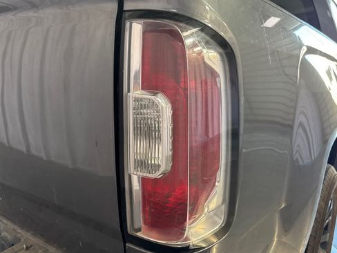 Used 2021 GMC Canyon Elevation Standard w/ Convenience Package RWD image 13