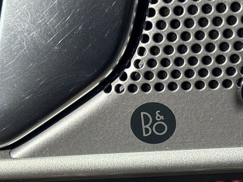 Used 2023 Ford Explorer ST-Line w/ Class IV Trailer Tow Package image 15