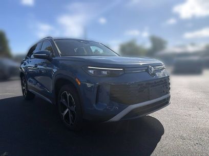New 2026 Volkswagen Tiguan SE