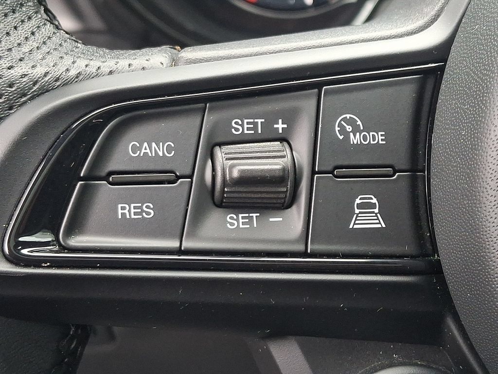 Used 2025 Alfa Romeo Tonale AWD/4WD image 23