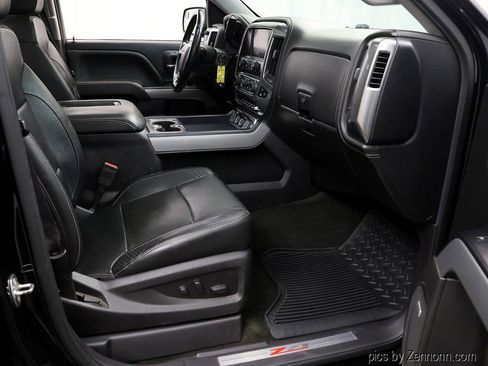 Used 2017 Chevrolet Silverado 1500 LTZ Z71 w/ LTZ Plus Package AWD/4WD image 34