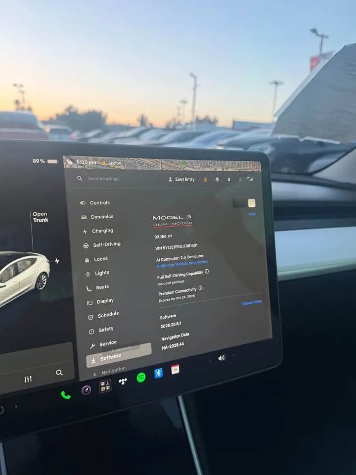 Used 2018 Tesla Model 3 Long Range AWD/4WD image 7