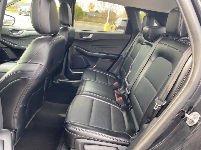 Used 2024 Ford Escape Platinum AWD/4WD image 19