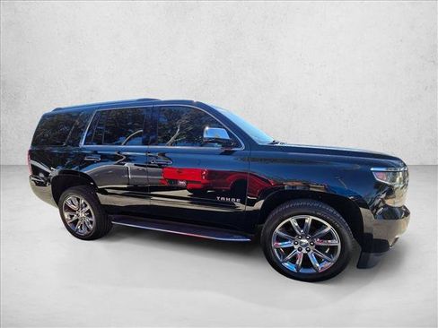Used 2020 Chevrolet Tahoe Premier image 3