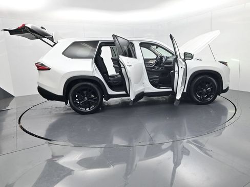 Used 2025 Toyota Grand Highlander FWD image 63