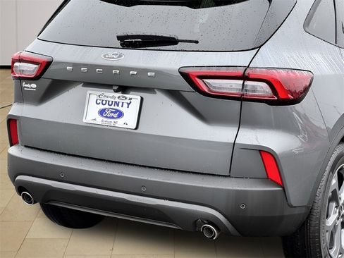 New 2025 Ford Escape ST-Line w/ Tech Pack #1 image 40