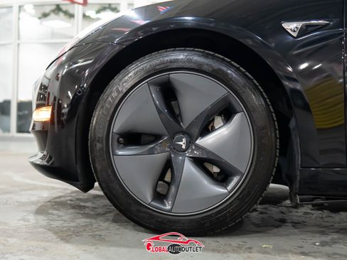 Used 2019 Tesla Model 3 Long Range image 9