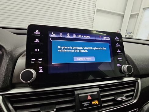Used 2022 Honda Accord Sport image 15