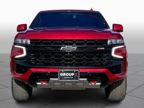 Used 2024 Chevrolet Tahoe Z71 w/ Luxury Package image 3