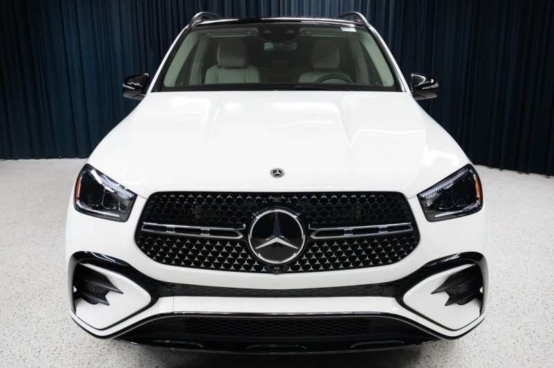 Certified 2026 Mercedes-Benz GLE 450 4MATIC image 2