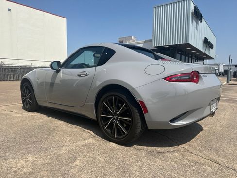 Used 2024 MAZDA MX-5 Miata RF Grand Touring RWD image 13