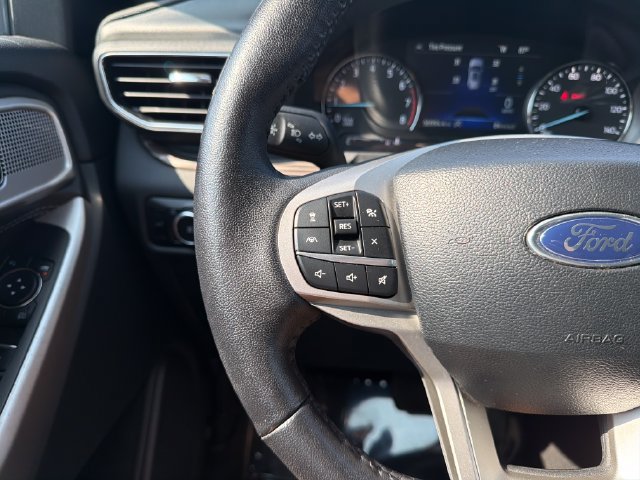 Used 2024 Ford Explorer Limited AWD/4WD image 14