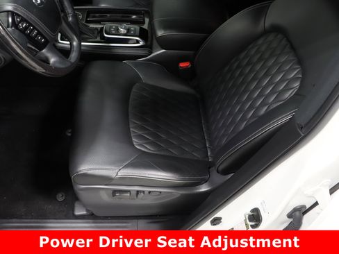 Used 2023 INFINITI QX80 Sensory w/ All-Season Package image 15