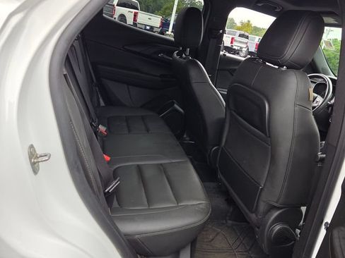 Used 2023 Chevrolet TrailBlazer ACTIV w/ Sun and Liftgate Package AWD/4WD image 10
