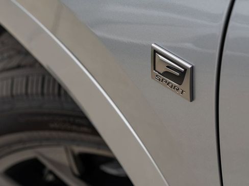 New 2026 Lexus TX 500h AWD image 9