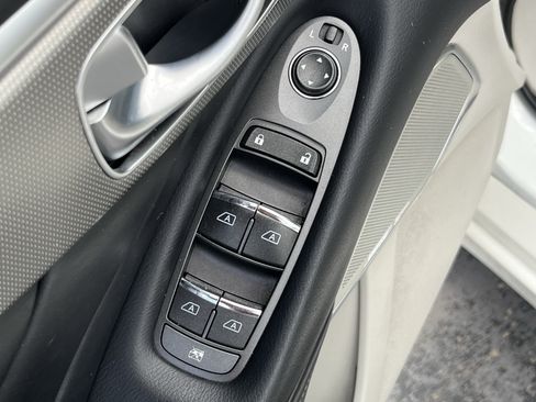 Used 2020 INFINITI Q50 Sport RWD image 28