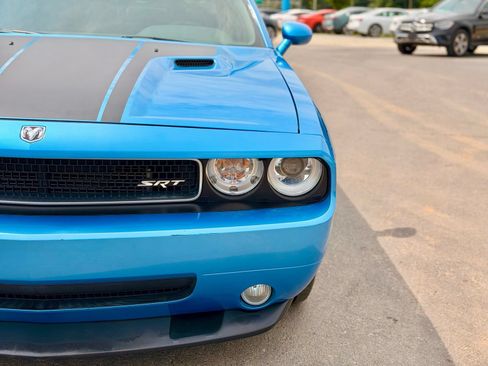Used 2009 Dodge Challenger SRT8 w/ SRT Option Group II RWD image 50