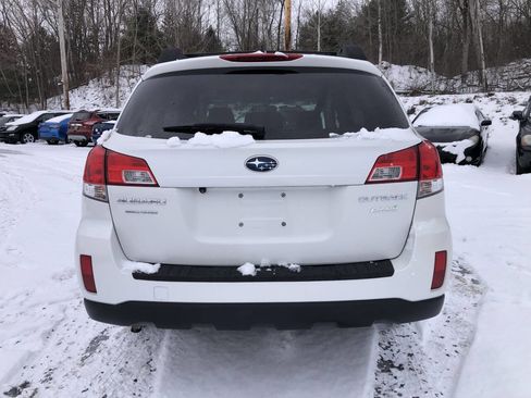 Used 2014 Subaru Outback 2.5i Limited image 5