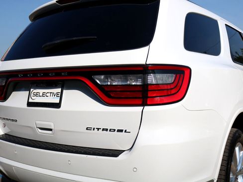 Used 2019 Dodge Durango Citadel w/ Technology Group image 10