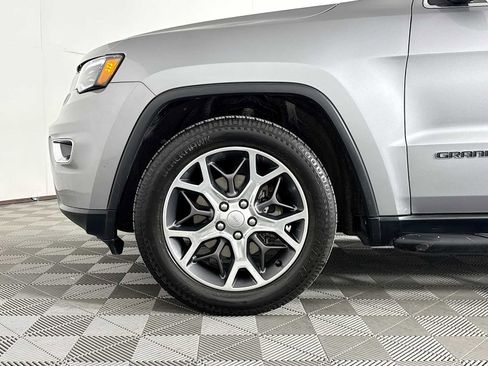 Used 2020 Jeep Grand Cherokee Limited w/ Premium Lighting Group image 28