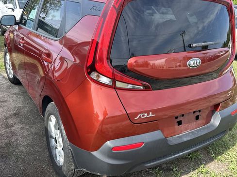 Used 2020 Kia Soul S image 8