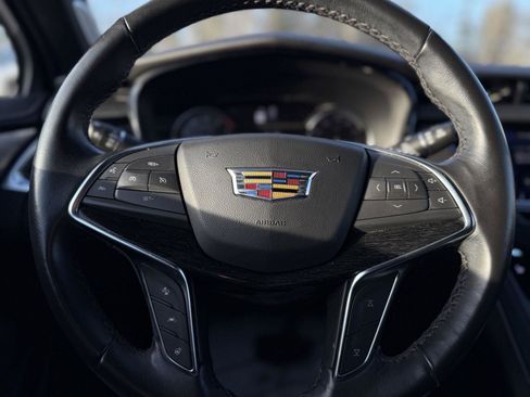 Certified 2023 Cadillac XT5 Premium Luxury image 16