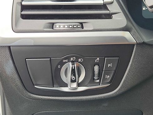 Certified 2023 BMW X3 xDrive30i w/ Premium Package image 23