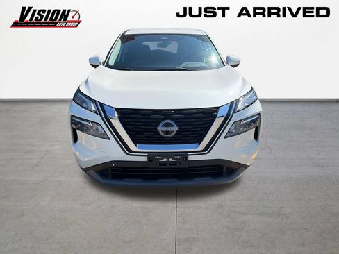 Used 2023 Nissan Rogue SV AWD/4WD image 2