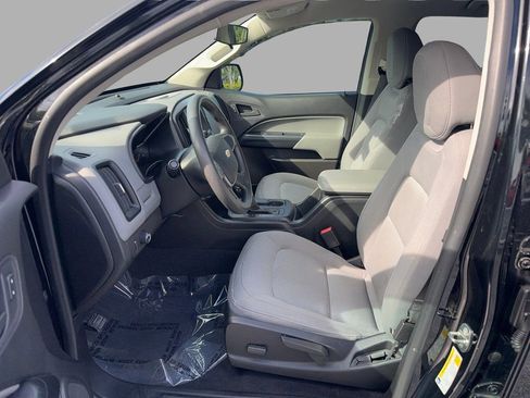 Used 2020 Chevrolet Colorado W/T w/ WT Convenience Package image 9