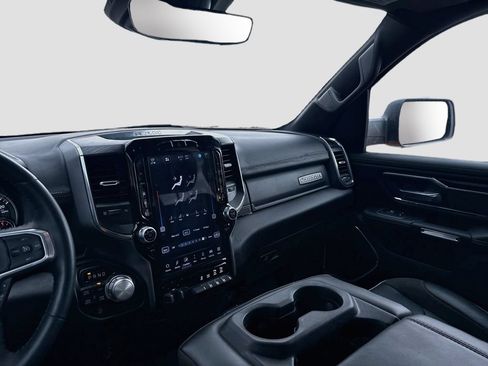 Used 2024 RAM 1500 Laramie AWD/4WD image 24