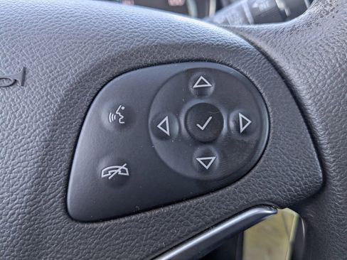 Used 2017 Chevrolet Impala LS image 25