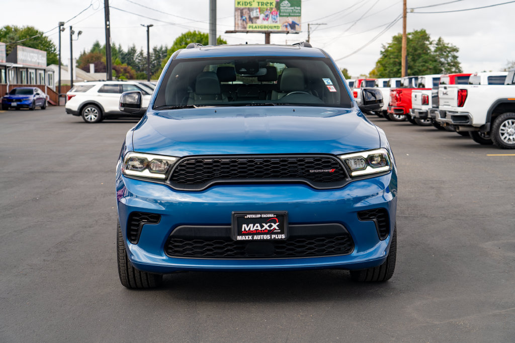 Used 2024 Dodge Durango GT AWD/4WD image 3