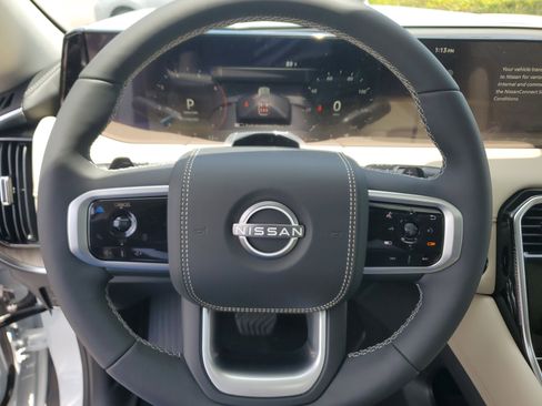 New 2025 Nissan Armada Platinum Reserve image 14