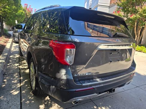 Used 2020 Ford Explorer Limited w/ Class III Trailer Tow Package AWD/4WD image 7