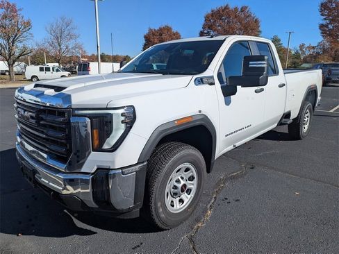 New 2026 GMC Sierra 2500 Pro w/ Convenience Package image 4