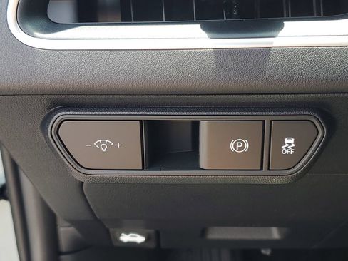 New 2026 Kia K4 FWD image 19