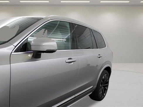 New 2026 Volvo XC90 B5 Plus image 31