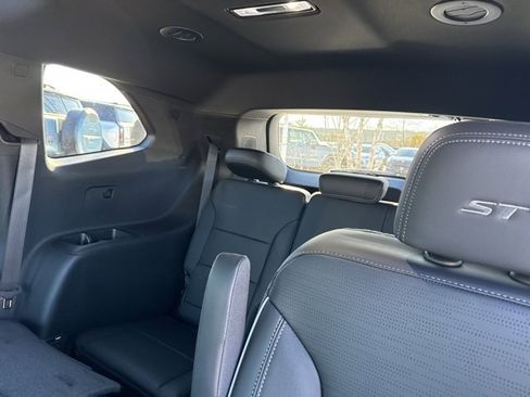 New 2025 Buick Enclave Sport Touring w/ Power Package image 24