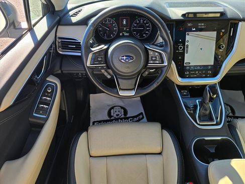 Used 2022 Subaru Outback Limited image 3