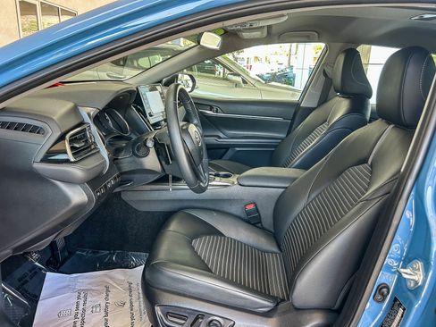 Certified 2023 Toyota Camry SE image 17