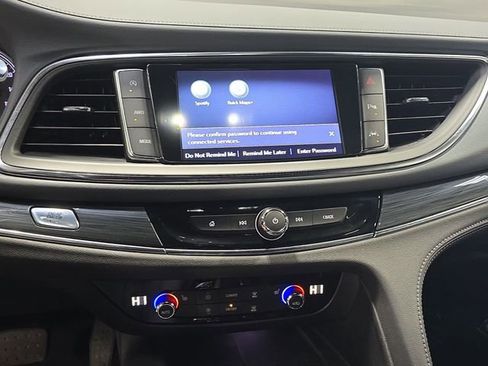 Used 2023 Buick Enclave Essence w/ Experience Buick Package AWD/4WD image 23