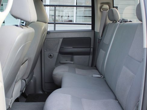 Used 2006 Dodge Ram 1500 Truck SLT image 14