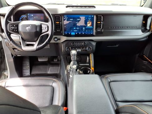 Used 2023 Ford Bronco Badlands AWD/4WD image 13