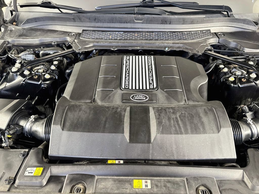 Used 2016 Land Rover Range Rover Sport HSE AWD/4WD image 40
